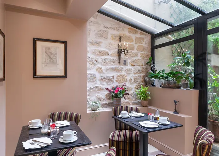 Albe Bastille Hotel