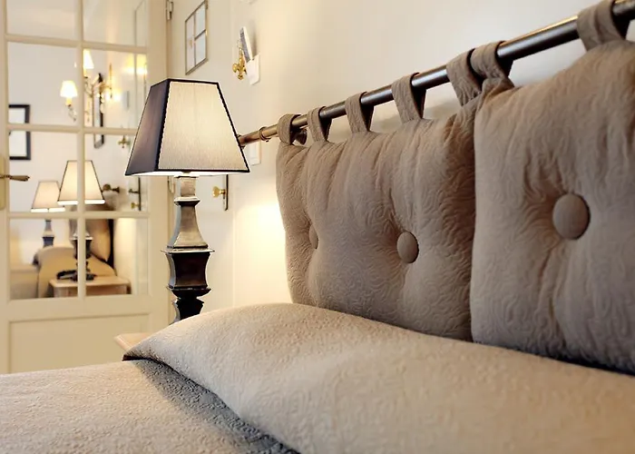 Hotel Albe Bastille 3*