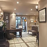 Albe Bastille Hotell