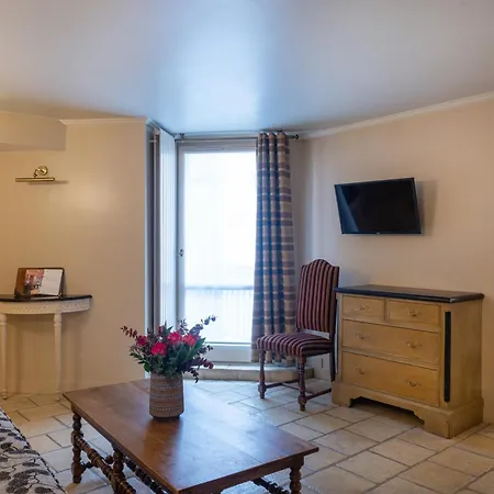 מלון Albe Bastille 3*