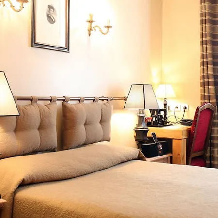 Albe Bastille 3* Paříž