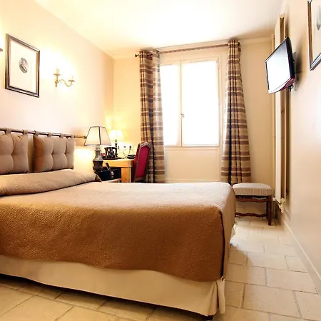 Hotel Albe Bastille 3*